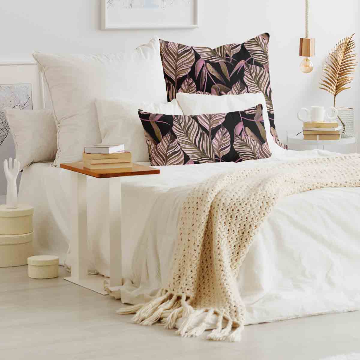 Coussin de santé noir avec feuilles violettes