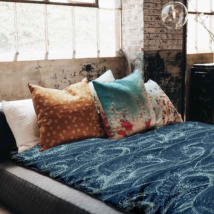 Original therapy blanket - cotton cover waves in the sea