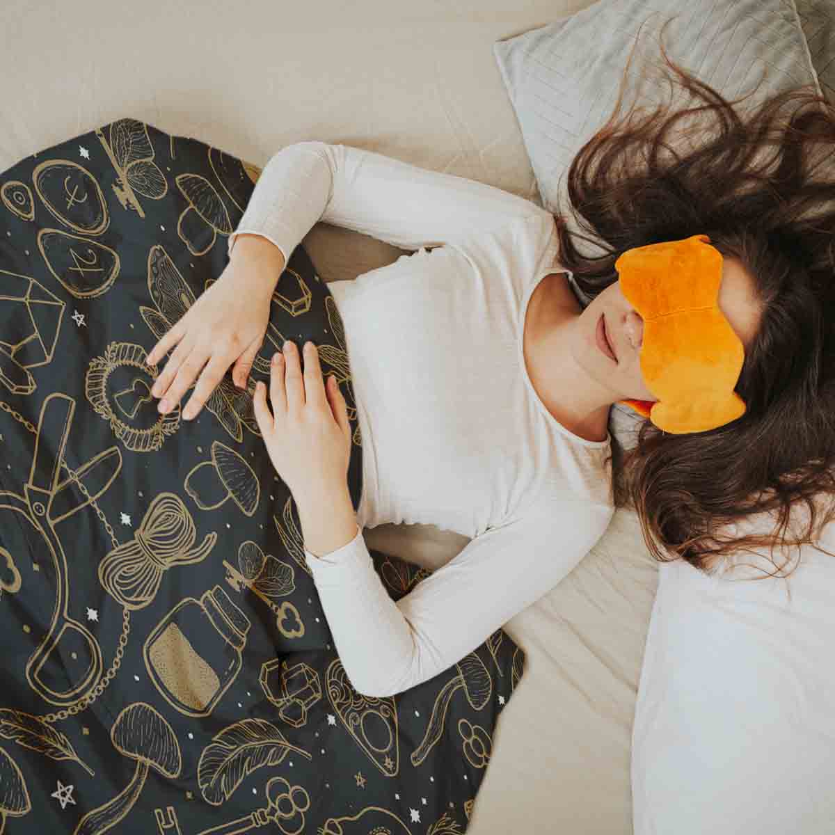 Therapy blankets bedding set black magic