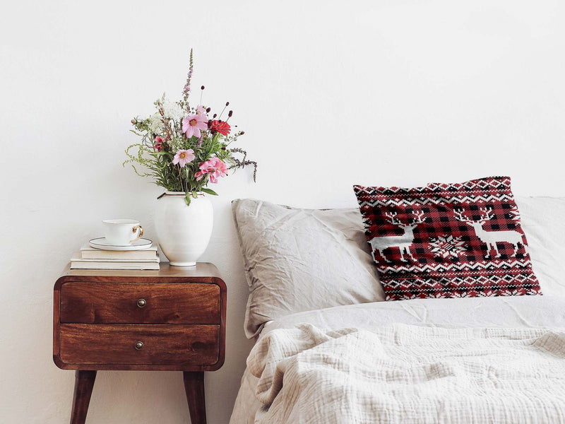 Health pillow with reindeer pattern