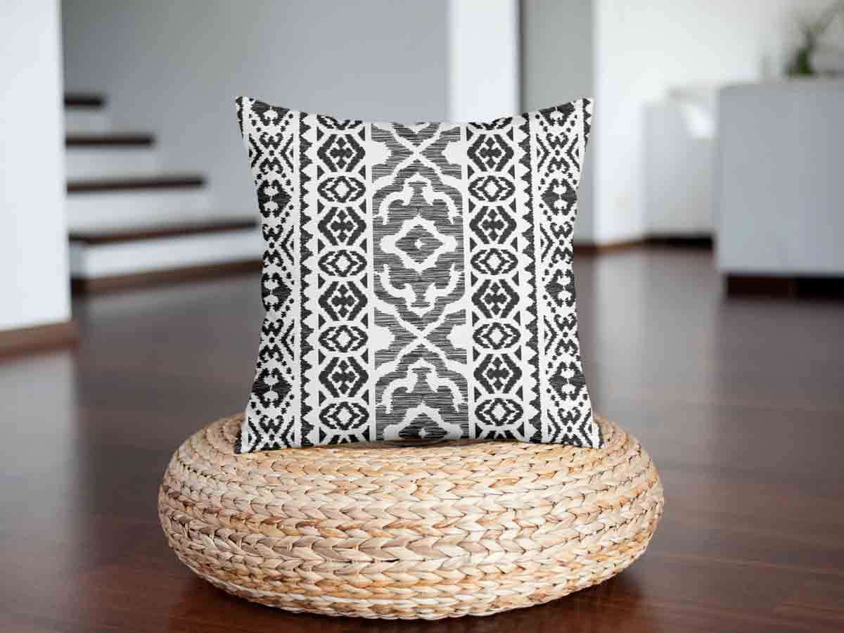 Coussin de santé avec formes noires