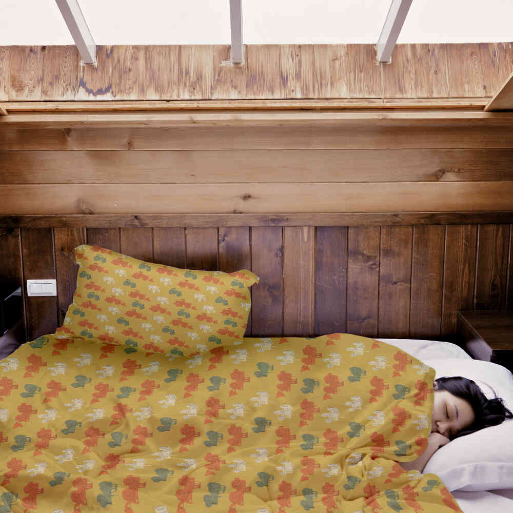 Therapy blankets bedding set orange with tractors