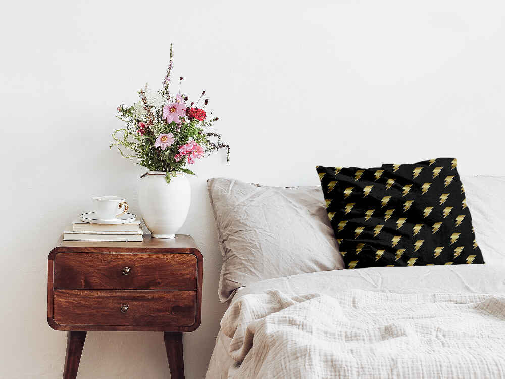 Health Pillow Black with Harry Blitz