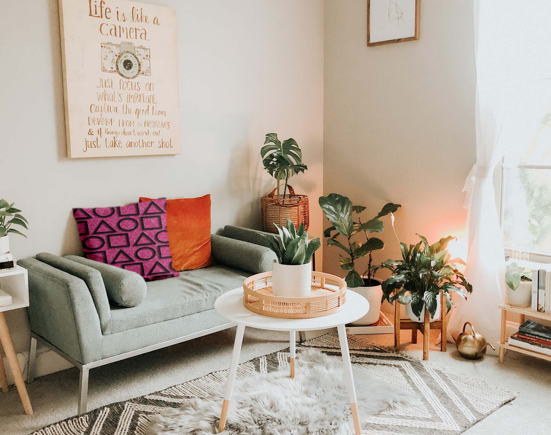 Health Pillow Pink Squid