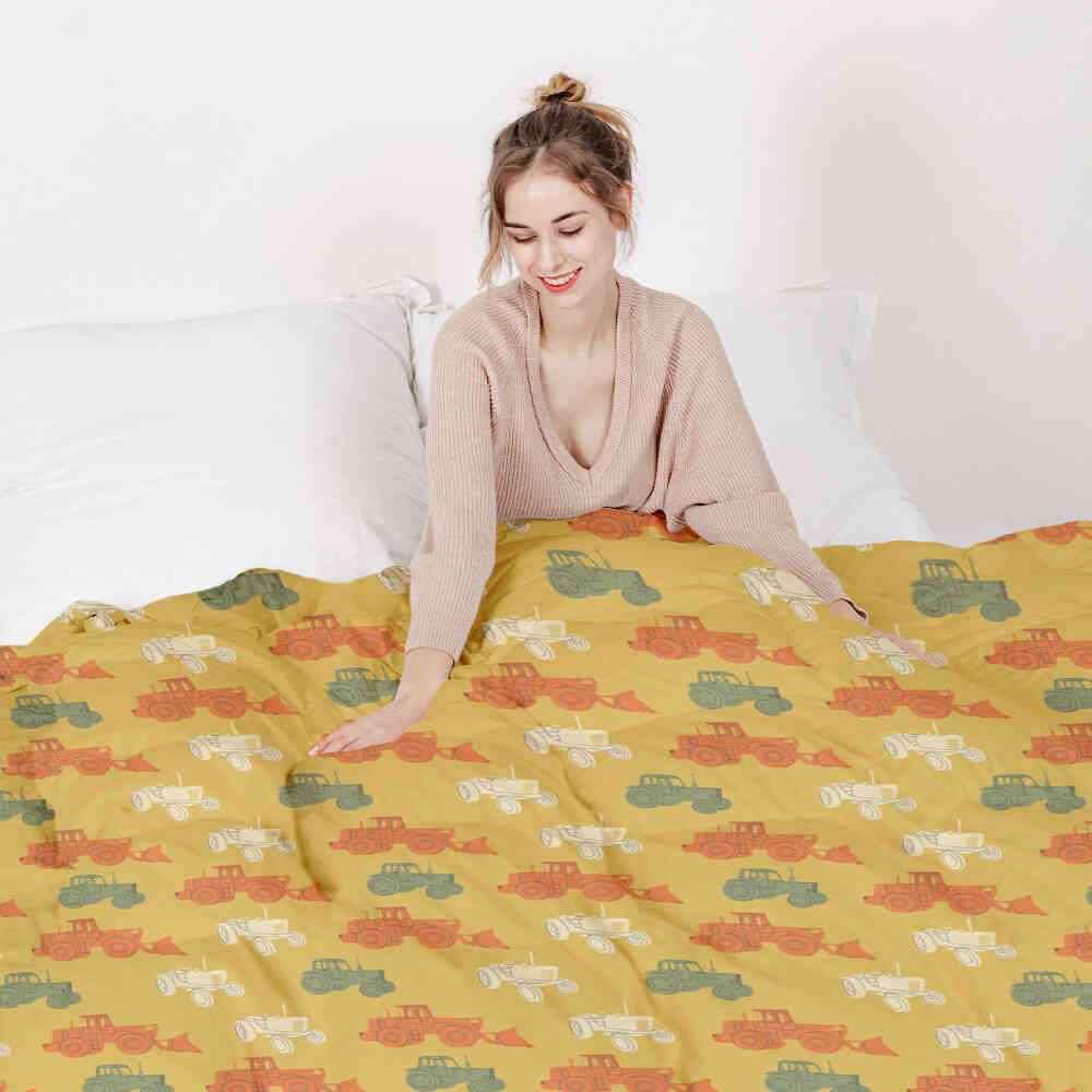 Therapy blankets bedding set orange with tractors