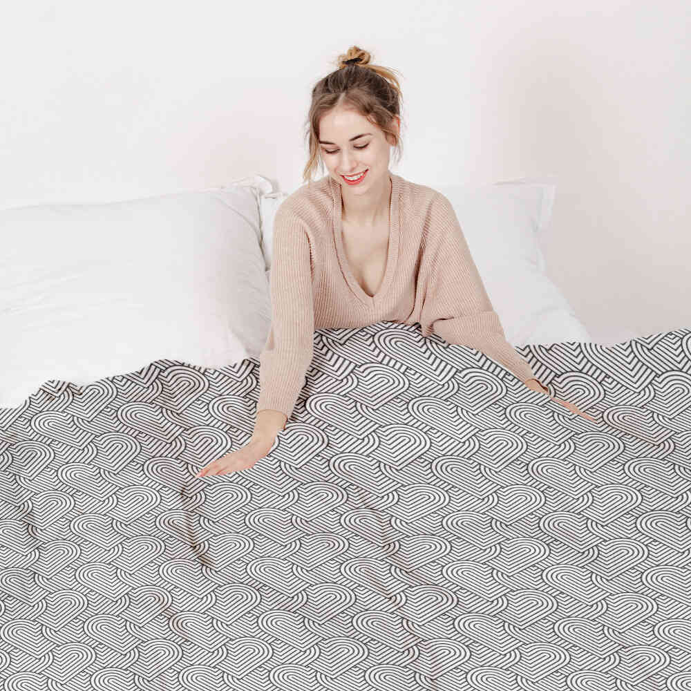 Couverture thérapeutique originale - Housse en coton gris cœurs géométriques