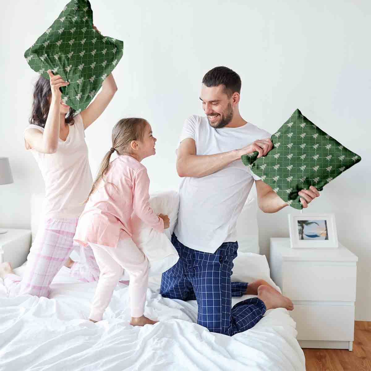 Coussin de santé vert avec des sapins