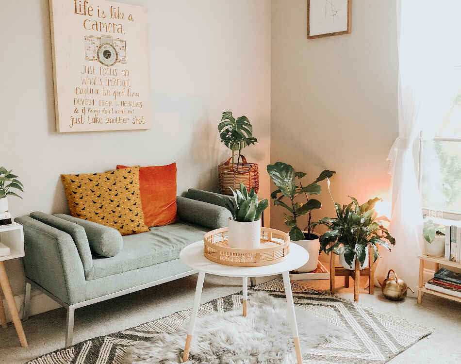 Coussin de santé orange avec le balai de Potter