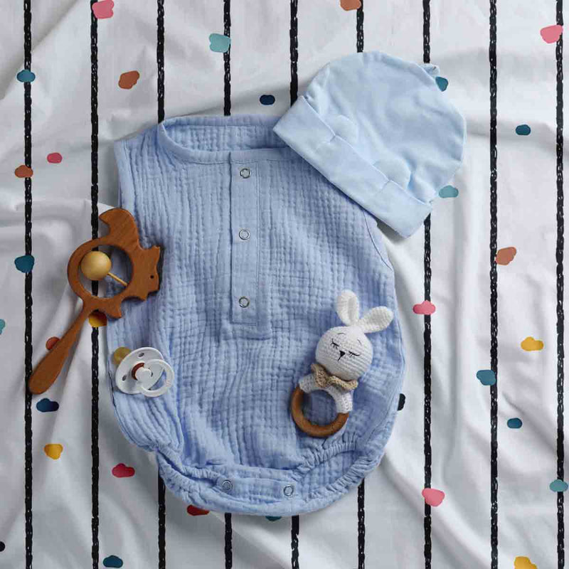 Therapy blanket and bedding set with colorful dots.